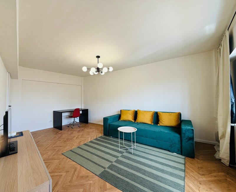 Ion Mihalache/ Turda, propr. 2 cam decomandat mobilat si utilat complet,